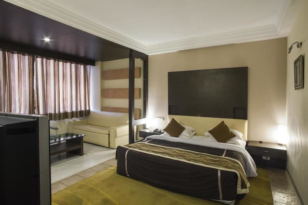 Hotel K C Residency Katra Esterno foto