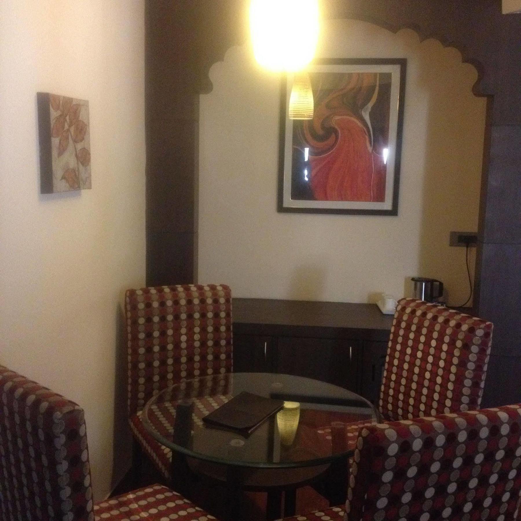 Hotel K C Residency Katra Esterno foto